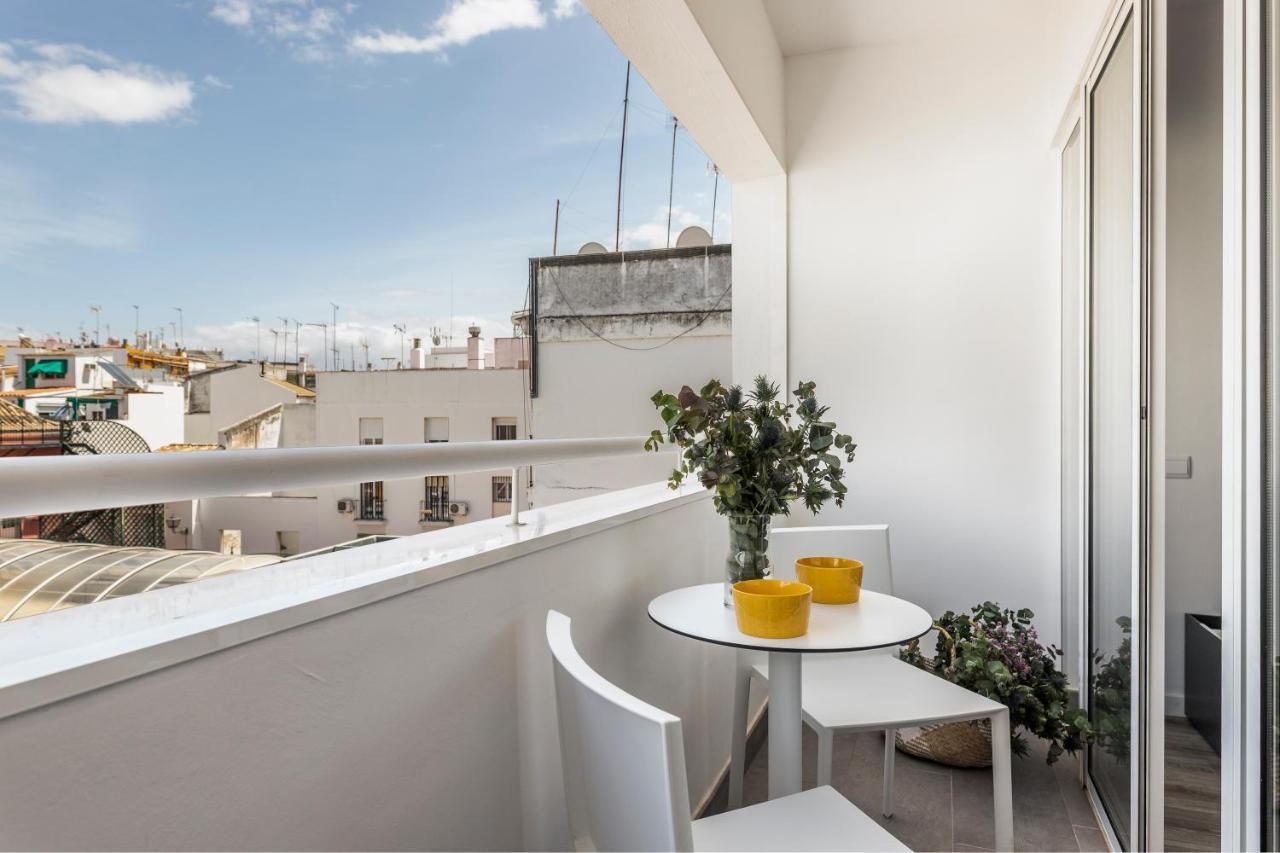 Pop Art, Apartamento De Diseno En Arenal 303 Con Terraza Sewilla Zewnętrze zdjęcie